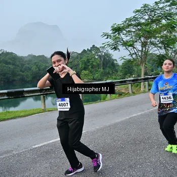 Runner Photo 7610700
