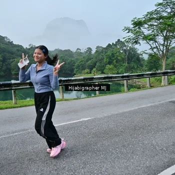 Runner Photo 7610709