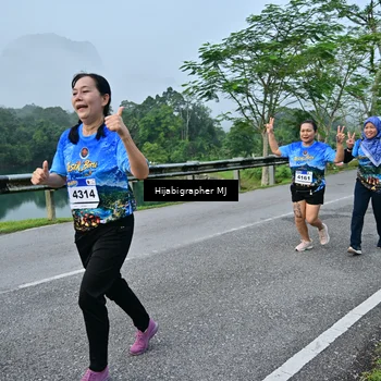 Runner Photo 7610722