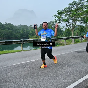 Runner Photo 7610734