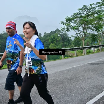 Runner Photo 7610737