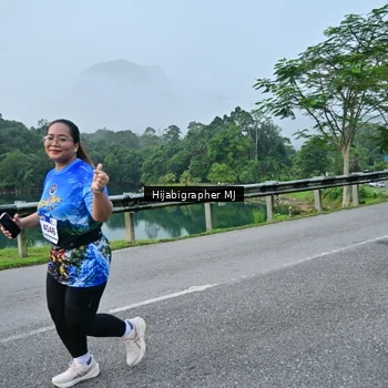 Runner Photo 7610755
