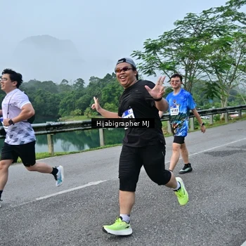 Runner Photo 7610757