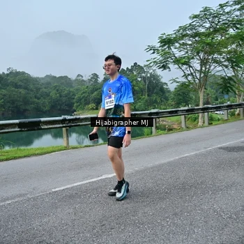Runner Photo 7610760