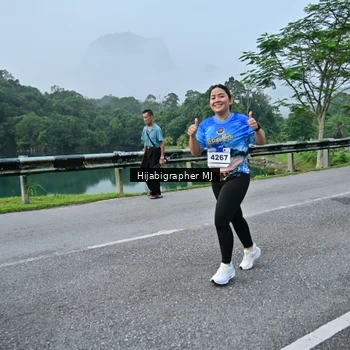 Runner Photo 7610774