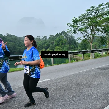 Runner Photo 7610787