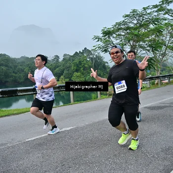 Runner Photo 7610799