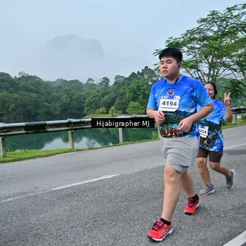 Runner Photo 7610800