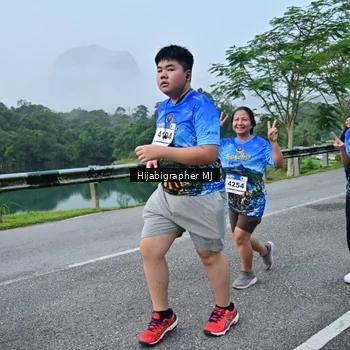 Runner Photo 7610803