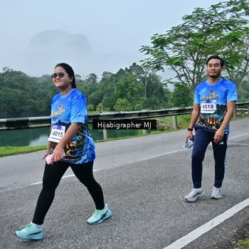 Runner Photo 7610821