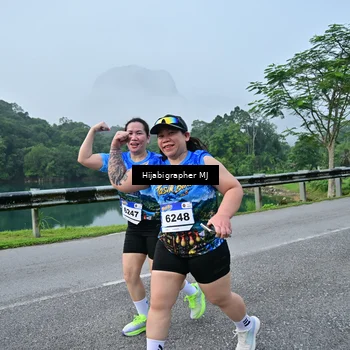 Runner Photo 7610850