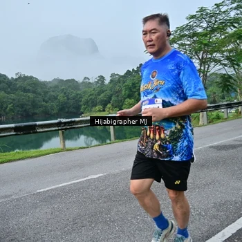 Runner Photo 7610854