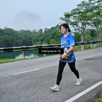 Runner Photo 7610855