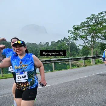 Runner Photo 7610868