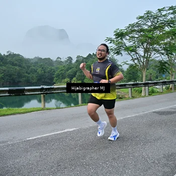 Runner Photo 7610874