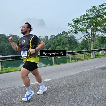 Runner Photo 7610878