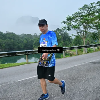 Runner Photo 7610887