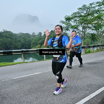 Runner Photo 7610895