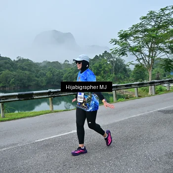 Runner Photo 7610901