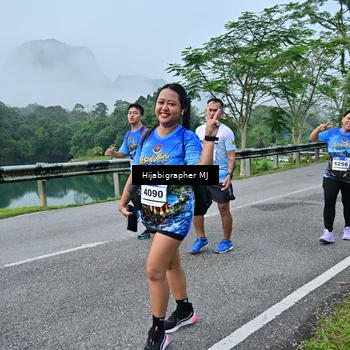 Runner Photo 7610926