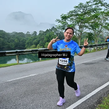 Runner Photo 7610935