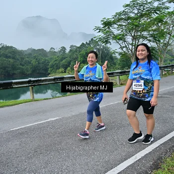 Runner Photo 7610957