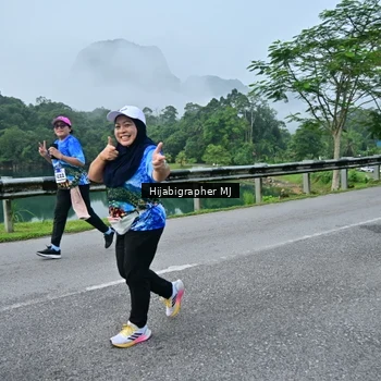 Runner Photo 7610975