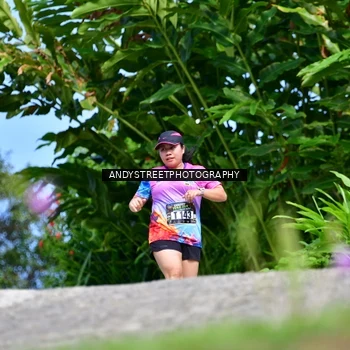 Runner Photo 7611000