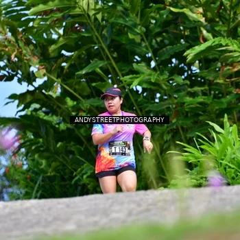 Runner Photo 7611003