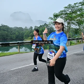 Runner Photo 7611020