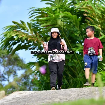 Runner Photo 7611023