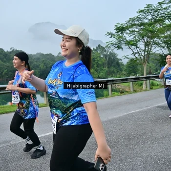 Runner Photo 7611025