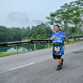 Runner Photo 7611044