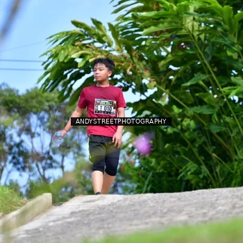 Runner Photo 7611073
