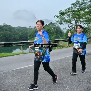 Runner Photo 7611077