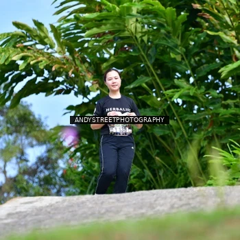 Runner Photo 7611079