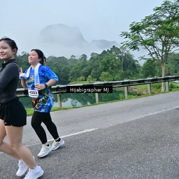Runner Photo 7611081