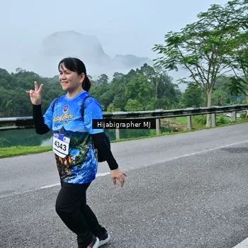 Runner Photo 7611086