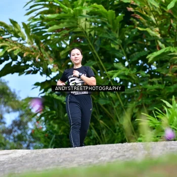 Runner Photo 7611088