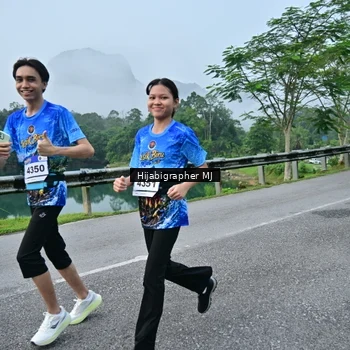 Runner Photo 7611094
