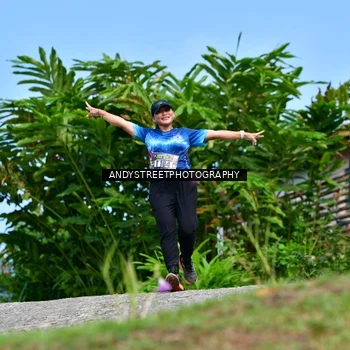 Runner Photo 7611098