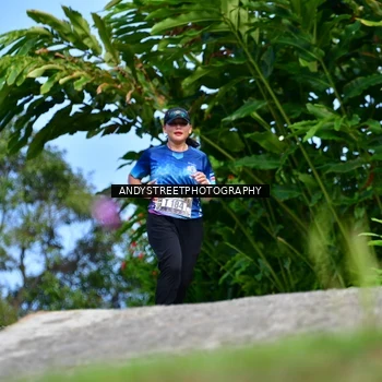 Runner Photo 7611110