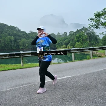Runner Photo 7611115