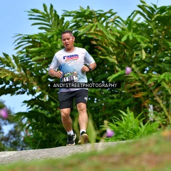 Runner Photo 7611144