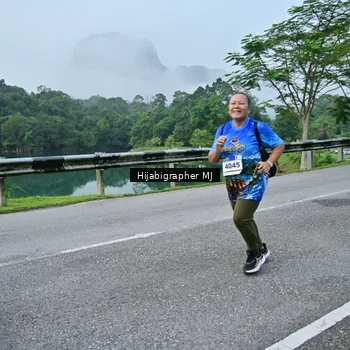 Runner Photo 7611149