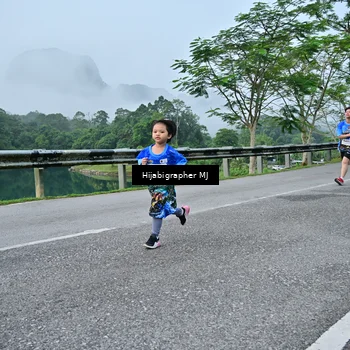 Runner Photo 7611165