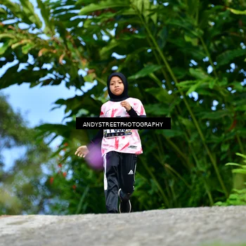Runner Photo 7611167