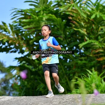Runner Photo 7611173