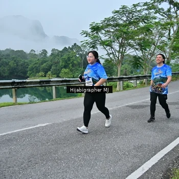 Runner Photo 7611175