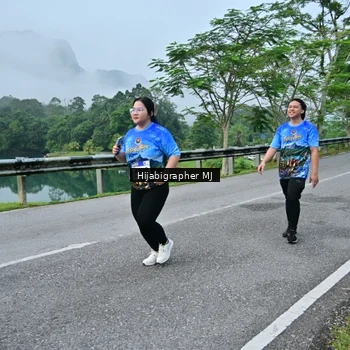 Runner Photo 7611177
